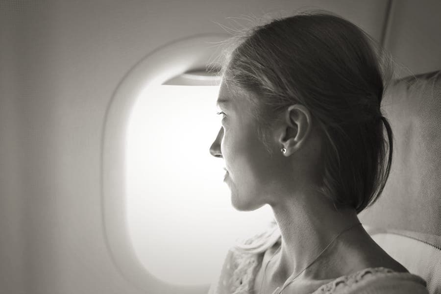 An inflatable travel neck pillow